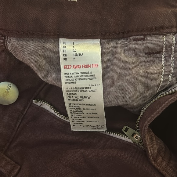 American Eagle maroon jean shorts size 2 - Picture 6 of 7